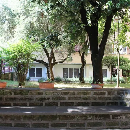 Bed & Breakfast Il Gufo E La Gattina Rome